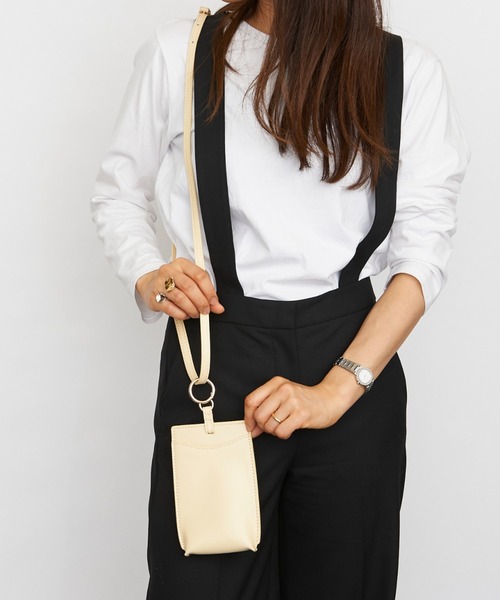 LAZY SUSAN（レイジースーザン）の「マルチポシェット　ルベルニ３セット（ショルダーバッグ・レディース・ブラック/ブラウン/アイボリー・FREE）」の8枚目の写真