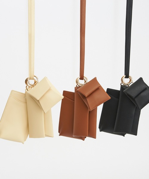 LAZY SUSAN（レイジースーザン）の「マルチポシェット　ルベルニ３セット（ショルダーバッグ・レディース・ブラック/ブラウン/アイボリー・FREE）」の10枚目の写真