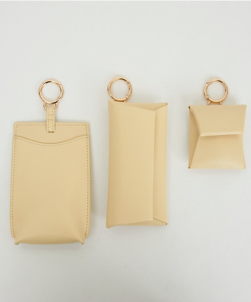 LAZY SUSAN（レイジースーザン）の「マルチポシェット　ルベルニ３セット（ショルダーバッグ・レディース・ブラック/ブラウン/アイボリー・FREE）」の19枚目の写真