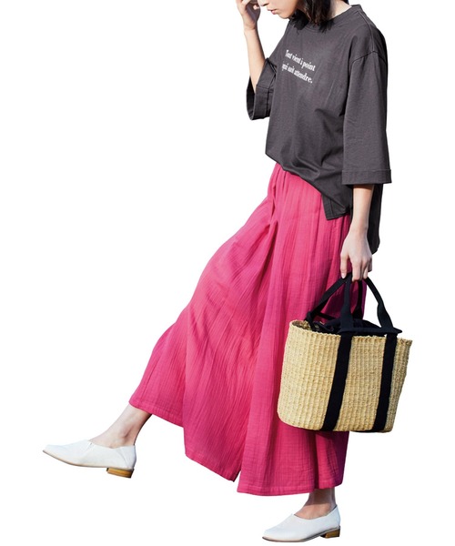 Live in comfort（リブインコンフォート）の「リブ　イン　コンフォート　地中海育ちのトルコオーガニックコットンＴシャツ（Tシャツ/カットソー・レディース・チャコールグレー/ベージュ/グリーン・SMALL/MEDIUM/LARGE/X-LARGE/XX-LARGE/XXX-LARGE）」の7枚目の写真