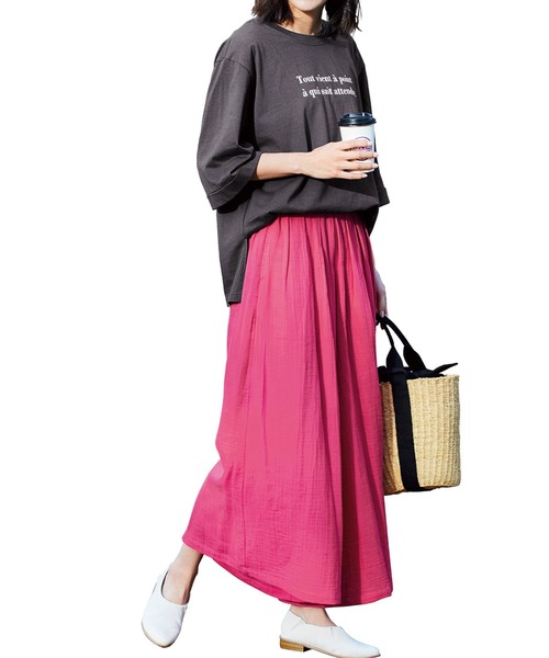 Live in comfort（リブインコンフォート）の「リブ　イン　コンフォート　地中海育ちのトルコオーガニックコットンＴシャツ（Tシャツ/カットソー・レディース・チャコールグレー/ベージュ/グリーン・SMALL/MEDIUM/LARGE/X-LARGE/XX-LARGE/XXX-LARGE）」の8枚目の写真