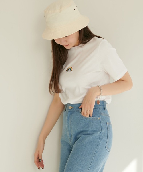 TINA:JOJUN ノベルティ　ホワイト 長袖 Tシャツ 星型刺繍　新品未使用 TINA：JOJUN tシャツ スタープリント リブロンT レディース
