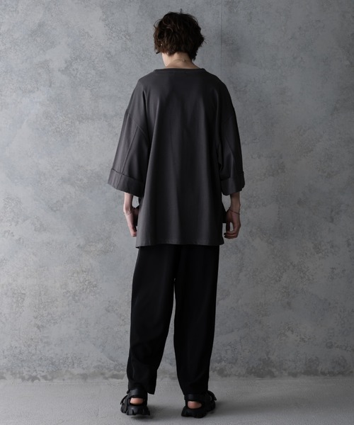 KUUUPY（クーピー）の「HIGH TWIST BIG T-SHIRT - 強撚ビッグTシャツ（Tシャツ/カットソー・メンズ・チャコールグレー/ライトブルー/グレイッシュベージュ・SMALL/MEDIUM/LARGE）」の12枚目の写真