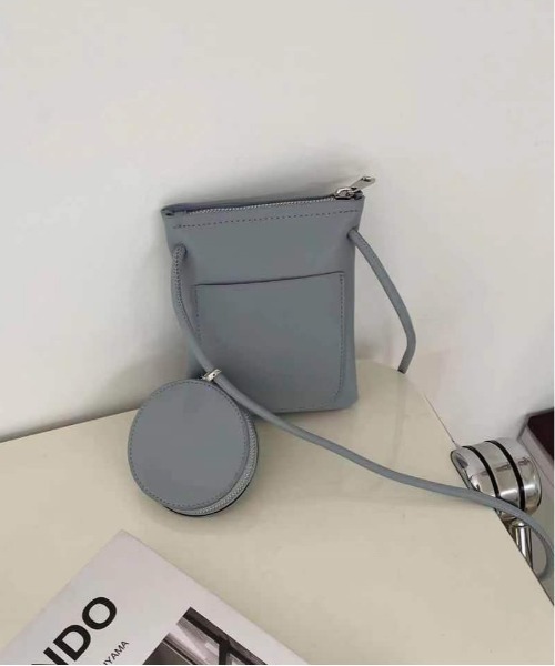 POUTOJOURU(ポートジュール)の「【ポートジュール】 PUレザーミニショルダーバッグ コインケース付き WEB限定(ショルダーバッグ・レディース・ホワイト/ライトブルー/ブラック/ベージュ/カーキ/モカ/グレイッシュベージュ・FREE)」の9枚目の写真