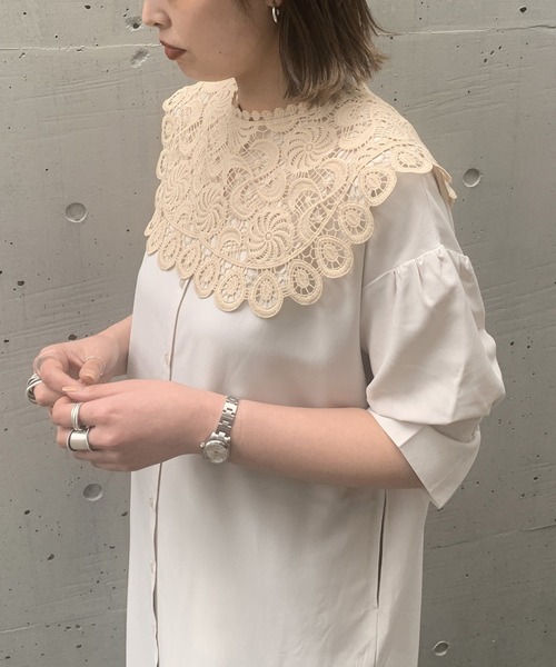 AS KNOW AS PINKY（アズノゥアズピンキー）の「まるでかこまれた付け襟（付け襟・レディース・オフホワイト/ベージュ/ブラック・FREE）」の5枚目の写真