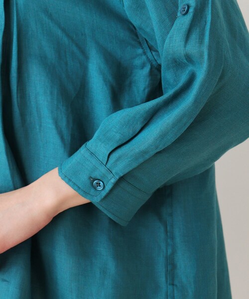 SHOO・LA・RUE（シューラルー）の「◆フレンチリネン100％ゆるバンドカラーシャツ（シャツ/ブラウス・レディース・ホワイト/グリーン・02/03/04）」の8枚目の写真