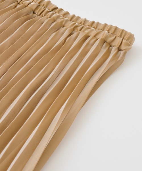 Ambre Neige（アンブルネージュ）の「シャイニープリーツスカート／【WEB/EC限定商品】（スカート・レディース・ブルー系その他/ピンクベージュ・FREE）」の13枚目の写真