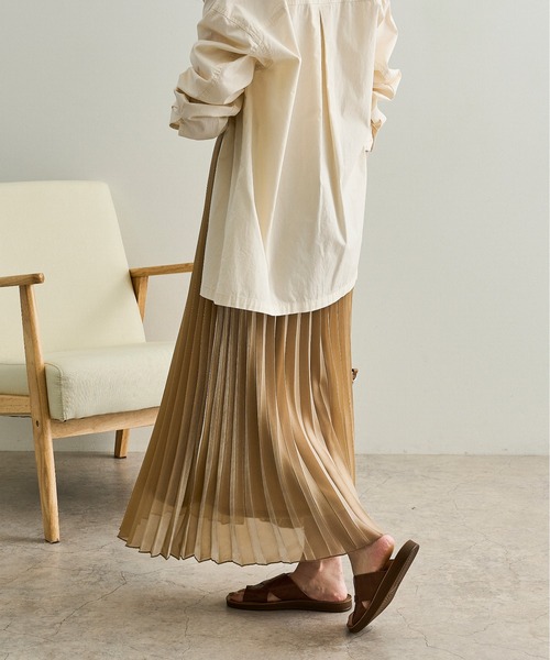 Ambre Neige（アンブルネージュ）の「シャイニープリーツスカート／【WEB/EC限定商品】（スカート・レディース・ブルー系その他/ピンクベージュ・FREE）」の5枚目の写真