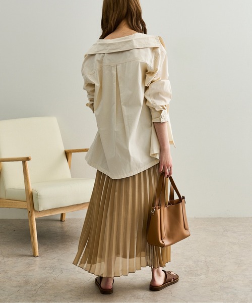 Ambre Neige（アンブルネージュ）の「シャイニープリーツスカート／【WEB/EC限定商品】（スカート・レディース・ブルー系その他/ピンクベージュ・FREE）」の4枚目の写真