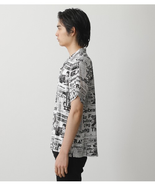 AZUL by moussy（アズールバイマウジー）の「PERSON GRAPHIC SHIRT/パーソングラフィックシャツ（シャツ/ブラウス・メンズ・ホワイト系その他/ブラック系その他・MEDIUM/LARGE/SMALL）」の18枚目の写真