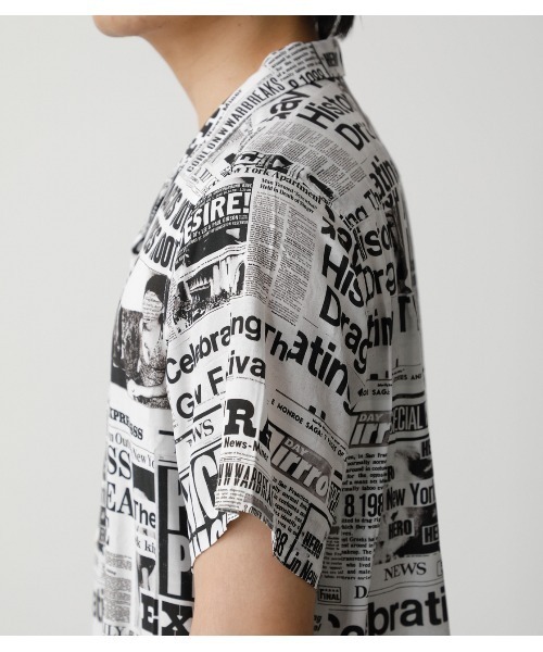 AZUL by moussy（アズールバイマウジー）の「PERSON GRAPHIC SHIRT/パーソングラフィックシャツ（シャツ/ブラウス・メンズ・ホワイト系その他/ブラック系その他・MEDIUM/LARGE/SMALL）」の21枚目の写真