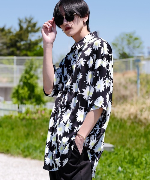 G.O.C(ジーオーシー)の「マルチパターンオーバーサイズ半袖ドルマンシャツ(シャツ/ブラウス・メンズ・レオパード/ホワイト系その他/ブラック系その他/ホワイト系その他2/ブラック系その他2/パイソン/その他1/その他2/その他3/ワイン/ブルー/パープル/その他4/その他5/ブルー系その他/ホワイト・FREE)」の13枚目の写真