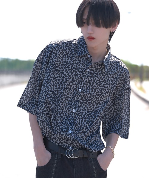 G.O.C(ジーオーシー)の「マルチパターンオーバーサイズ半袖ドルマンシャツ(シャツ/ブラウス・メンズ・レオパード/ホワイト系その他/ブラック系その他/ホワイト系その他2/ブラック系その他2/パイソン/その他1/その他2/その他3/ワイン/ブルー/パープル/その他4/その他5/ブルー系その他/ホワイト・FREE)」の15枚目の写真