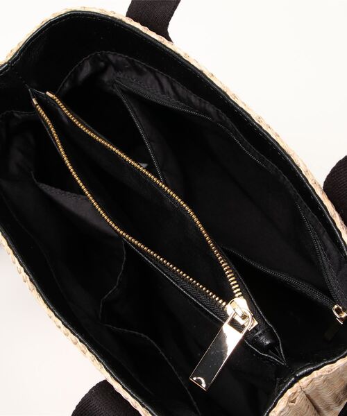 LA BAGAGERIE（ラバガジェリー）の「ストロー×エンボスロゴテープ2wayかごバッグ（かごバッグ・レディース・ベージュ/グレイッシュベージュ/ブラック・FREE）」の6枚目の写真