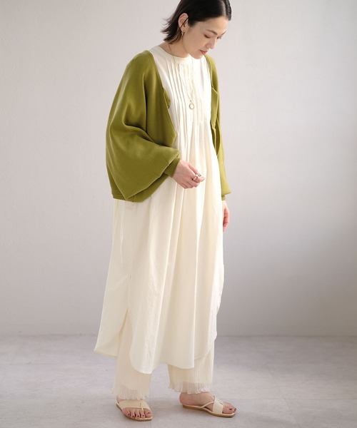 ANDJ(アンドジェイ)の「リネンタッチ異素材切替ピンタックブザムワンピース(シャツワンピース・レディース・ブラック/アイボリー/ライトベージュ・M)」の7枚目の写真