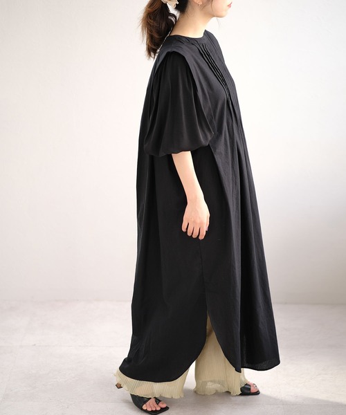 ANDJ(アンドジェイ)の「リネンタッチ異素材切替ピンタックブザムワンピース(シャツワンピース・レディース・ブラック/アイボリー/ライトベージュ・M)」の13枚目の写真