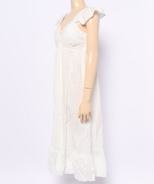 Jasmine Grandiflorum（ジャスミングランディフローラム）の「ロング丈ワンピースルームキャミワンピーズ（ルームワンピース・レディース・ホワイト・LARGE/MEDIUM）」の3枚目の写真