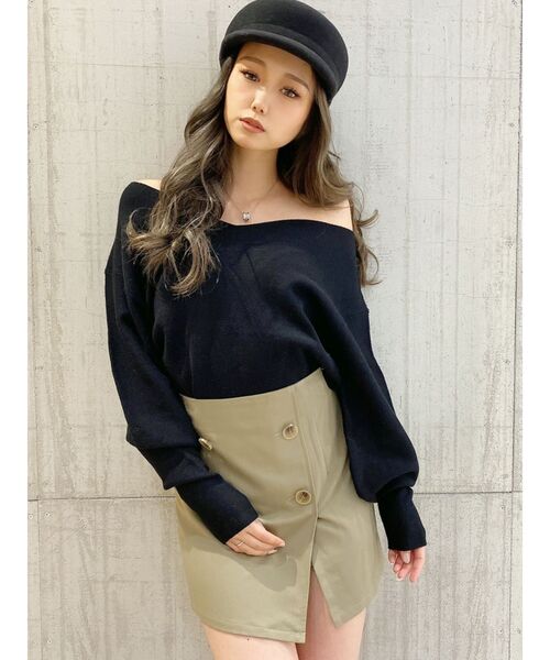 GYDA（ジェイダ）の「オフショルマトンスリーブニット TOPS（ニット/セーター・レディース・ブラック/ベージュ/アイボリー・FREE）」の20枚目の写真