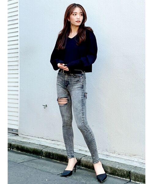 GYDA（ジェイダ）の「オフショルマトンスリーブニット TOPS（ニット/セーター・レディース・ブラック/ベージュ/アイボリー・FREE）」の9枚目の写真