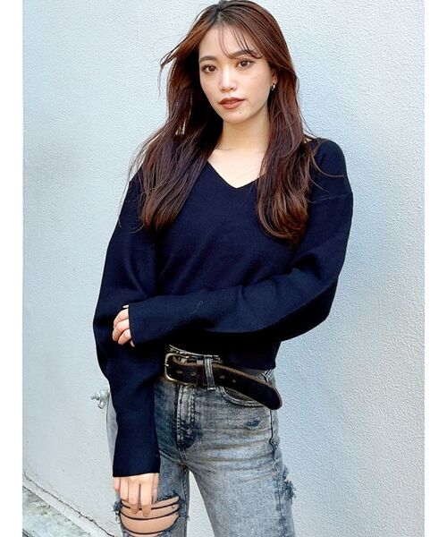 GYDA（ジェイダ）の「オフショルマトンスリーブニット TOPS（ニット/セーター・レディース・ブラック/ベージュ/アイボリー・FREE）」の14枚目の写真