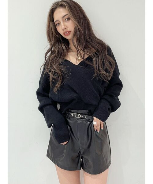 GYDA（ジェイダ）の「オフショルマトンスリーブニット TOPS（ニット/セーター・レディース・ブラック/ベージュ/アイボリー・FREE）」の17枚目の写真