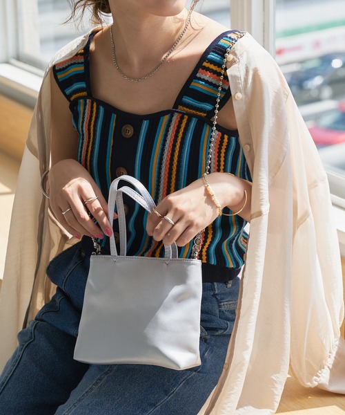 DISCOAT（ディスコート）の「ボールチェーン使いサテンミニトート