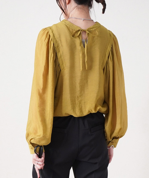 Fizz(フィズ)の「【Fizz/フィズ】 バックリボンボリューム袖シアーブラウス(シャツ/ブラウス・レディース・ブラック/オリーブ/サンドベージュ・M)」の22枚目の写真