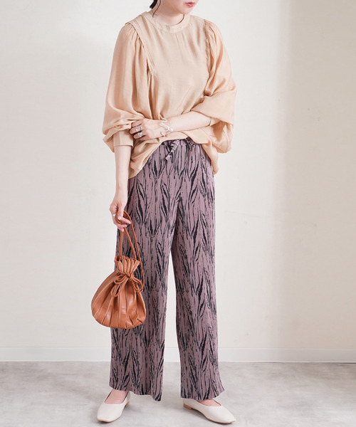 Fizz(フィズ)の「【Fizz/フィズ】 バックリボンボリューム袖シアーブラウス(シャツ/ブラウス・レディース・ブラック/オリーブ/サンドベージュ・M)」の18枚目の写真