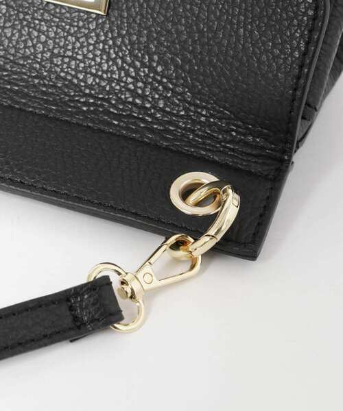 AULENTTI（オウレンティ）の「AULENTTI　レザーショルダーバッグ（ショルダーバッグ・レディース・ブラック/ブラウン・-）」の11枚目の写真