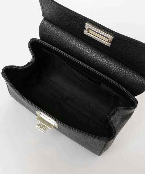 AULENTTI（オウレンティ）の「AULENTTI　レザーショルダーバッグ（ショルダーバッグ・レディース・ブラック/ブラウン・-）」の13枚目の写真