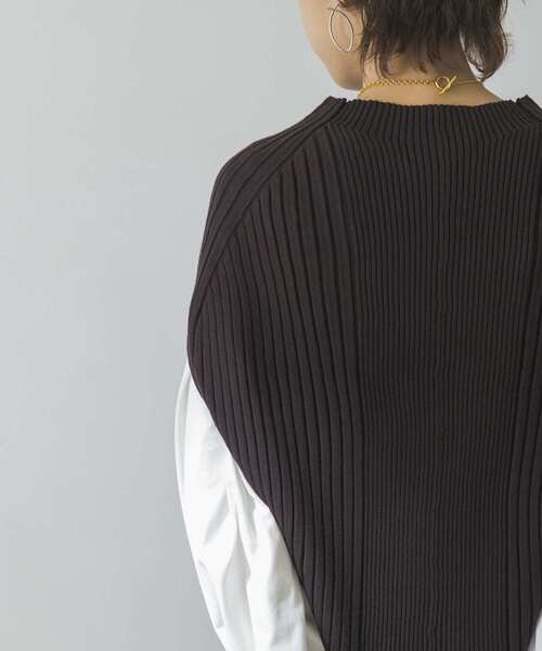 URBAN RESEARCH（アーバンリサーチ）の「リブニットベスト（ニット/セーター・レディース・グレー系その他/グリーン系その他/ブラウン・FREE）」の20枚目の写真