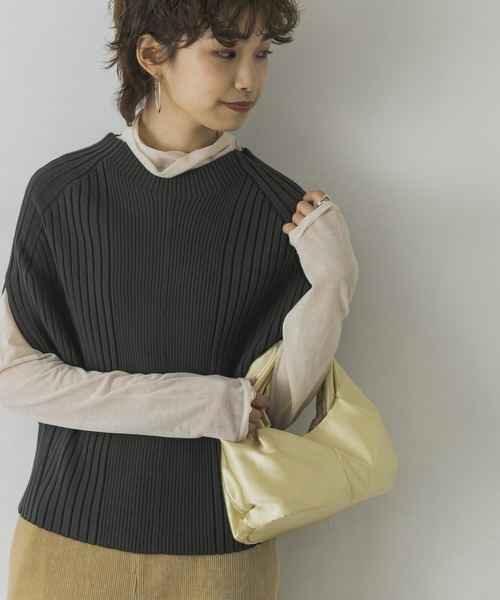 URBAN RESEARCH（アーバンリサーチ）の「リブニットベスト（ニット/セーター・レディース・グレー系その他/グリーン系その他/ブラウン・FREE）」の4枚目の写真