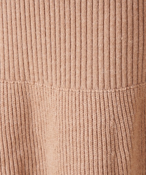 ROYAL PARTY(ロイヤルパーティー)の「【ZOZO限定】レイヤードニットワンピース(ワンピース・レディース・オフホワイト/ベージュ/ブルー・FREE)」の22枚目の写真