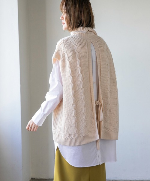 A part by（アパートバイ）の「5GAcWケーブルベスト　237121（ベスト・レディース・アイボリー/ブラック/チャコールグレー・FREE）」の12枚目の写真