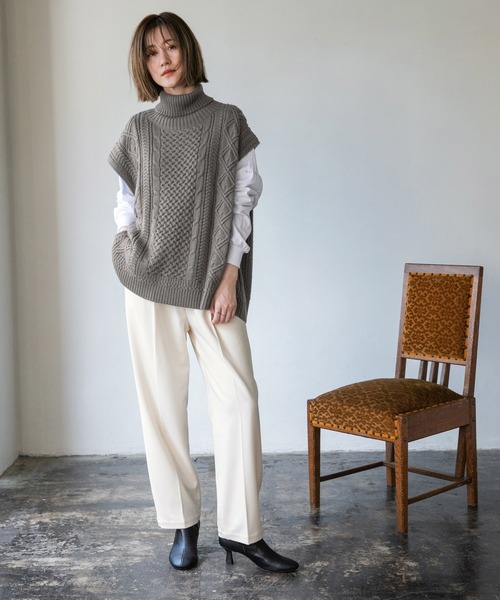 A part by（アパートバイ）の「5GAcWケーブルベスト　237121（ベスト・レディース・アイボリー/ブラック/チャコールグレー・FREE）」の21枚目の写真