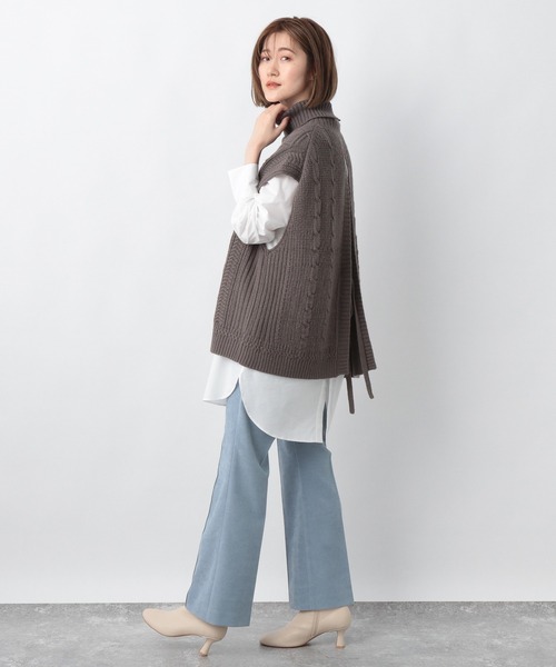 A part by（アパートバイ）の「5GAcWケーブルベスト　237121（ベスト・レディース・アイボリー/ブラック/チャコールグレー・FREE）」の5枚目の写真