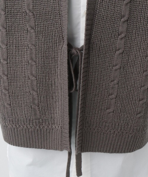 A part by（アパートバイ）の「5GAcWケーブルベスト　237121（ベスト・レディース・アイボリー/ブラック/チャコールグレー・FREE）」の15枚目の写真