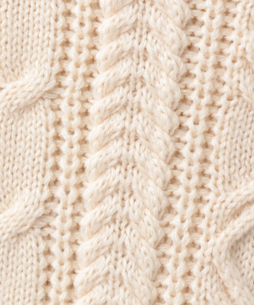 A part by（アパートバイ）の「5GAcWケーブルベスト　237121（ベスト・レディース・アイボリー/ブラック/チャコールグレー・FREE）」の11枚目の写真