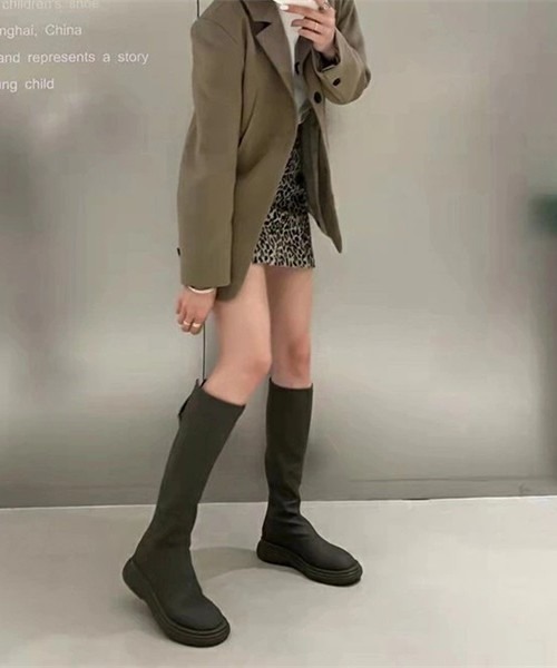 SUGAR BISKET（シュガービスケット）の「フェイクレザーロングブーツ（ブーツ・レディース・ホワイト/ブラック/キャメル/スミクロ・38/39/35/36/37/40）」の4枚目の写真