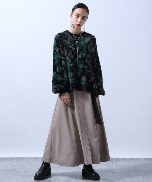 HARE（ハレ）の「ボリュームスリーブシャギーガラニット(HARE)（ニット/セーター・レディース・ホワイト/ブラック・FREE）」の5枚目の写真