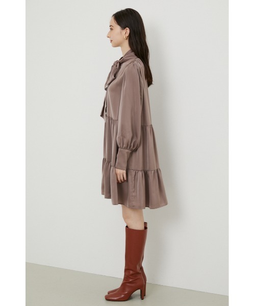 rienda(リエンダ)の「ボウタイティアードシャツワンピース(シャツワンピース・レディース・ライトグリーン/ダークパープル/ブラウン系その他・SMALL/MEDIUM)」の14枚目の写真