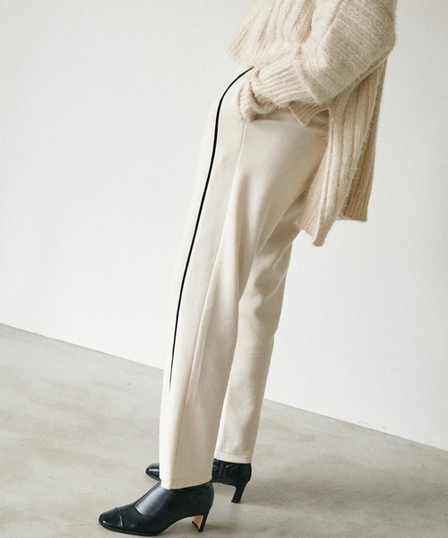 LA BELLE ETUDE(ラベルエチュード)の「ウエストフリル配色ラインスウェットパンツ(スウェットパンツ・レディース・ホワイト/チャコールグレー・S/M)」の6枚目の写真