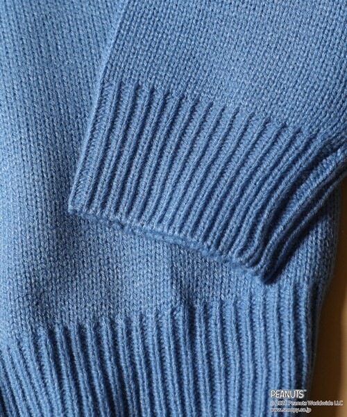 FREAK'S STORE（フリークスストア）の「WEBオリジナル PEANUTS/ピーナッツ 別注 ビッグシルエット ジャガードニット/チャーリー・ブラウン（ニット/セーター・メンズ・ブラウン/グリーン/イエロー/ブルー・SMALL/LARGE/MEDIUM）」の6枚目の写真