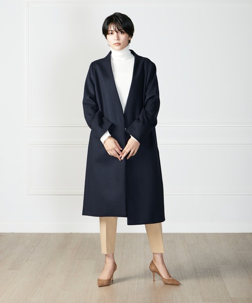 INED CLARO(イネドクラロ)の「【WEB限定】super110'sカラーレスコート 通勤 ノーカラー(ノーカラーコート・レディース・ライトホワイト/ネイビー・11号/9号/7号)」の19枚目の写真