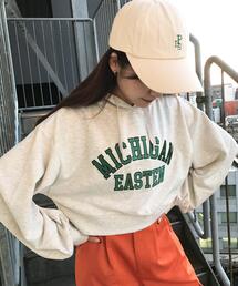 カレッジ／ロゴクロップドパーカー