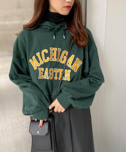 INGNI（イング）の「カレッジ／ロゴクロップドパーカー（Tシャツ/カットソー・レディース・ネイビー/オフホワイト/グリーン/オートミール/ピンク・M）」の8枚目の写真