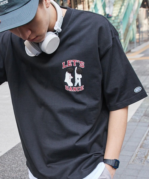 DISCUS ATHLETIC(ディスカス アスレチック)の「DISCUS ATHLETIC/ディスカス アスレチック 天竺デザインプリント&刺繍 コットン半袖Tシャツ(Tシャツ/カットソー・メンズ・ホワイト/グリーン/ホワイト系2/ホワイト系1/イエロー/イエロー系/ネイビー/ブラック系/ホワイト系3/スミクロ/オレンジ/グレー系/ホワイト系/グリーン系/ネイビー系/ブラック・L/M)」の9枚目の写真