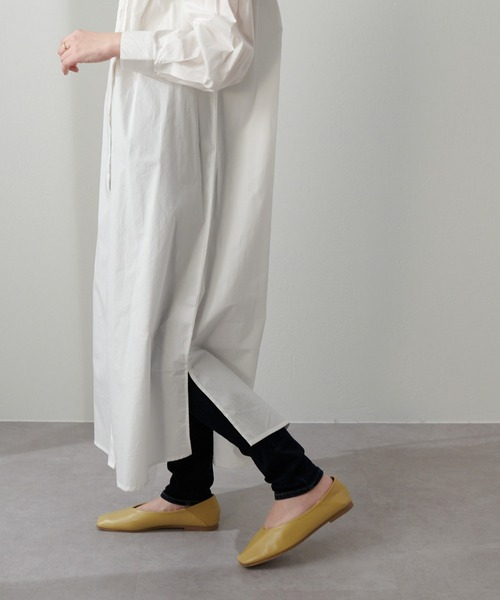 DISCOAT(ディスコート)の「【WEB限定】ピンタック肩タックワンピース(シャツワンピース・レディース・ホワイト/ブラック・FREE)」の7枚目の写真