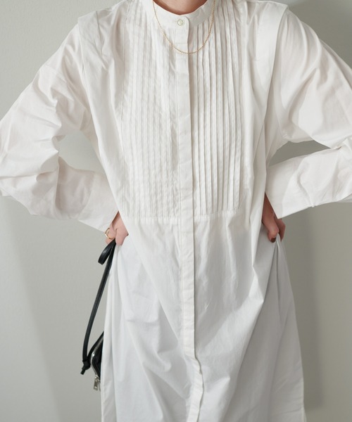 DISCOAT(ディスコート)の「【WEB限定】ピンタック肩タックワンピース(シャツワンピース・レディース・ホワイト/ブラック・FREE)」の9枚目の写真