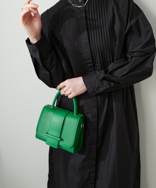 DISCOAT(ディスコート)の「【WEB限定】ピンタック肩タックワンピース(シャツワンピース・レディース・ホワイト/ブラック・FREE)」の18枚目の写真